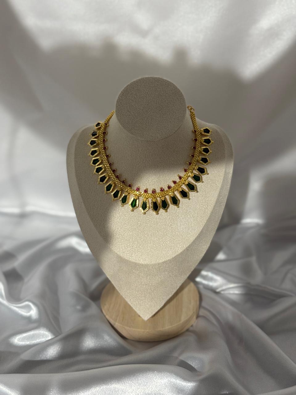 Green Stone Temple Palakka Necklace