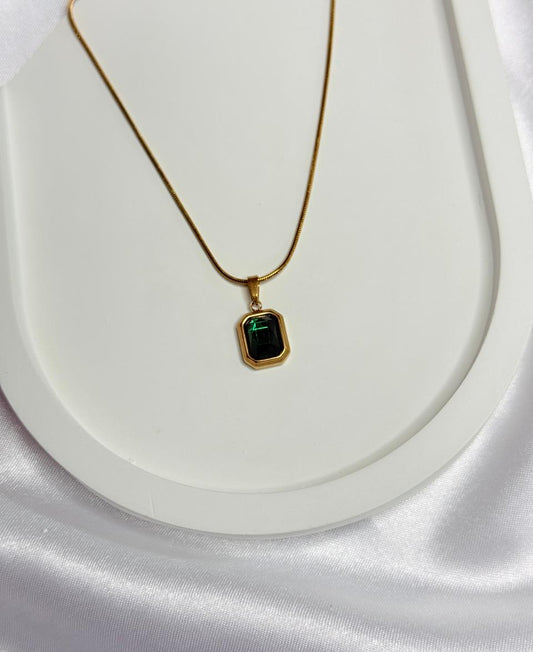 Green Stone Square Pendant Chain | Code : 159